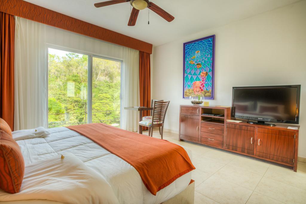 Villa Azalea Inn & Organic Farm JALISCO 部屋 写真