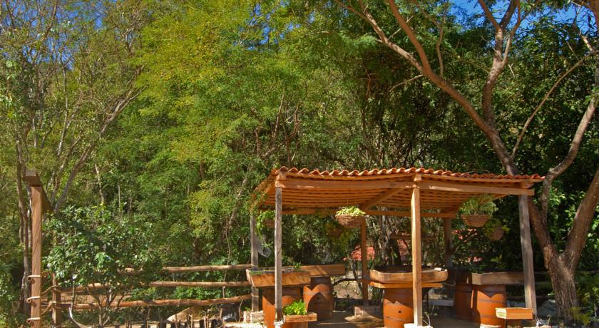 Villa Azalea Inn & Organic Farm JALISCO エクステリア 写真